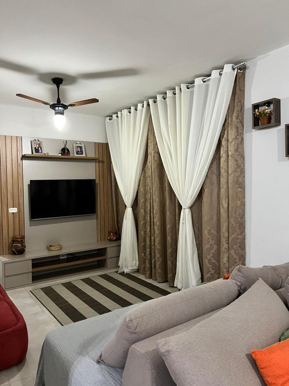 Apartamento Amplo E Belissimo! - 3 Quadras Do Mar! กัวรูจา ภายนอก รูปภาพ