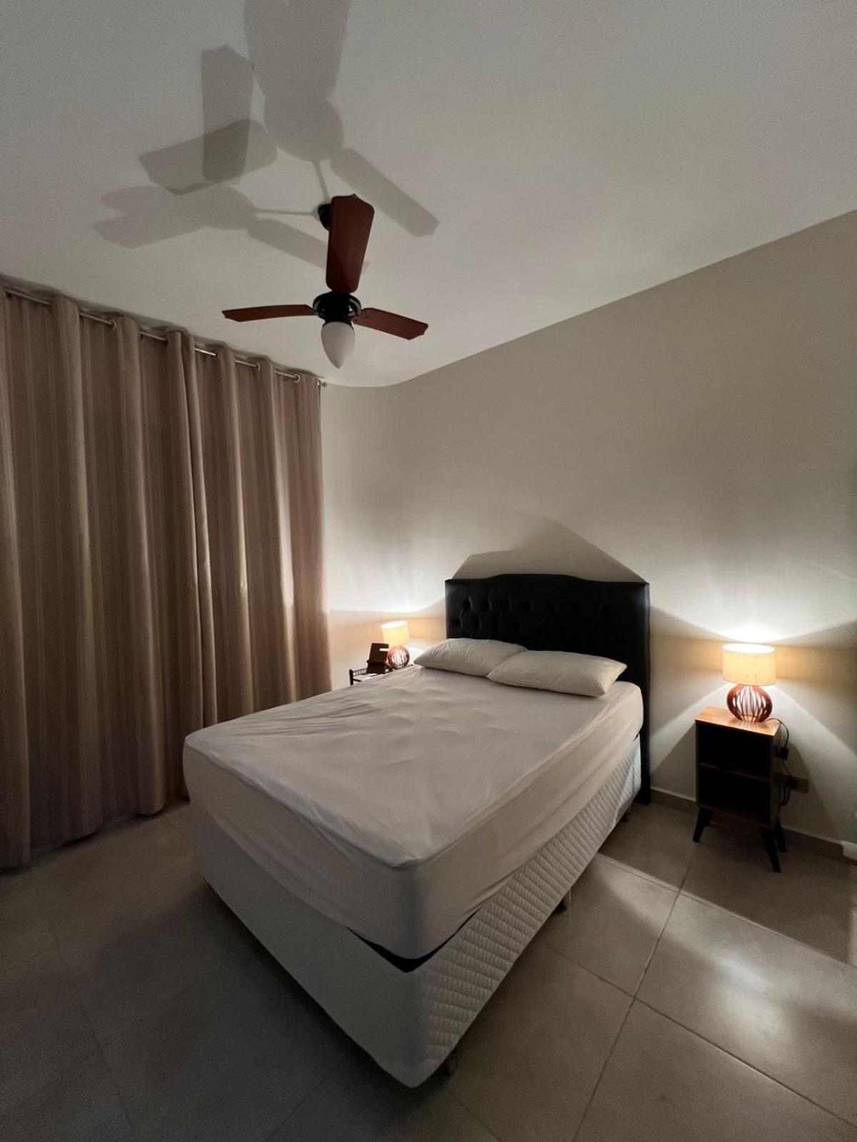 Apartamento Amplo E Belissimo! - 3 Quadras Do Mar! กัวรูจา ภายนอก รูปภาพ